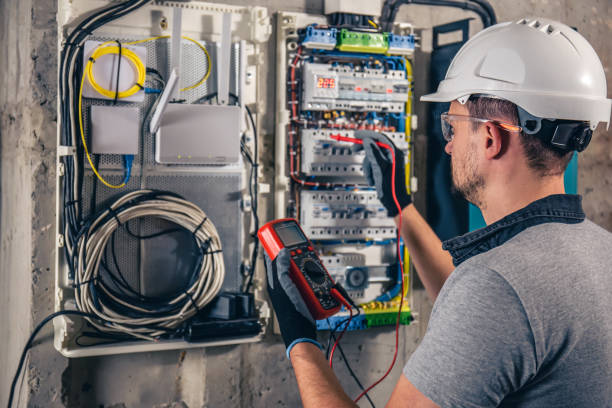 Best Electrical Outlet Repair  in Litchfield, IL